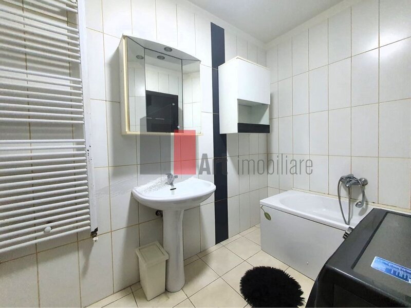 Chiajna, Militari Residence, vand apartament 3 camere+loc de parcare.